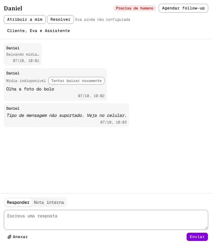 Conversa com Baixando mídia, Mídia indisponível e um tipo de mensagem não suportado.